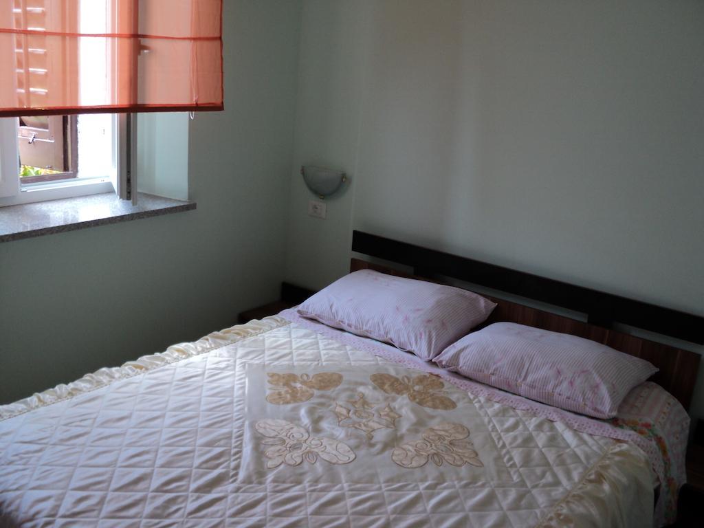 Apartment Mandrac Novigrad Istria 客房 照片
